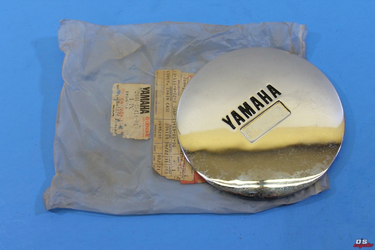 NOS YAMAHA XVZ1200 XVZ1300 COVER PART# 26H-15418-01-00 | eBay
