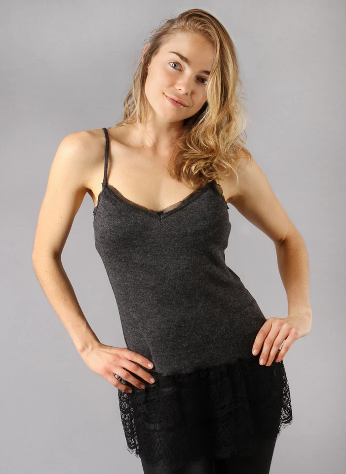 Blusa regata Hale Bob suéter malha com acabamento de renda | Azul preto P M nova com etiquetas 4TFA2409 * - Imagem 3 de 4