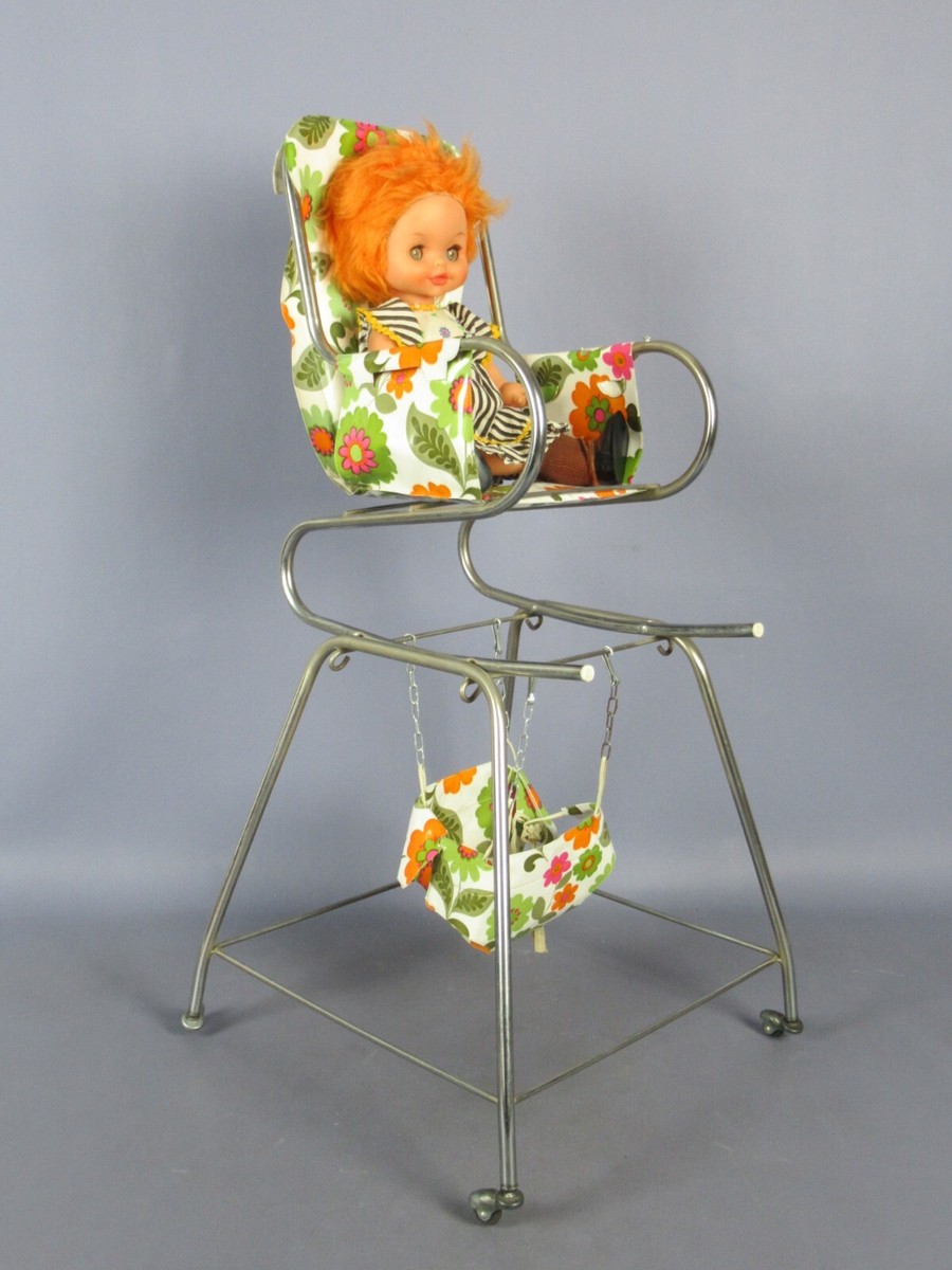 Cacca Addosso Bambola Che Mangia E Fa La Cacca Bambola Con