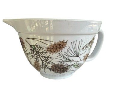 Stonewall Kitchen Pinecone Batter Mixing Bowl 8  Spout Handle NWT Rustic