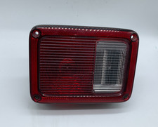 2007-2018 Jeep Wrangler Driver Side Tail Light Taillight Oem D01b42010 2007-2018 Jeep Wrangler Driver Side Tail Light Taillight Oem D01b42010