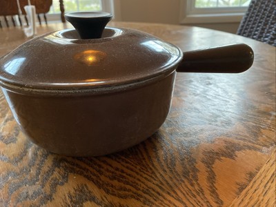LE CREUSET Cast Iron Sauce Pan W/ Lid #20 2.5 Qt. Brown Enamel Vintage