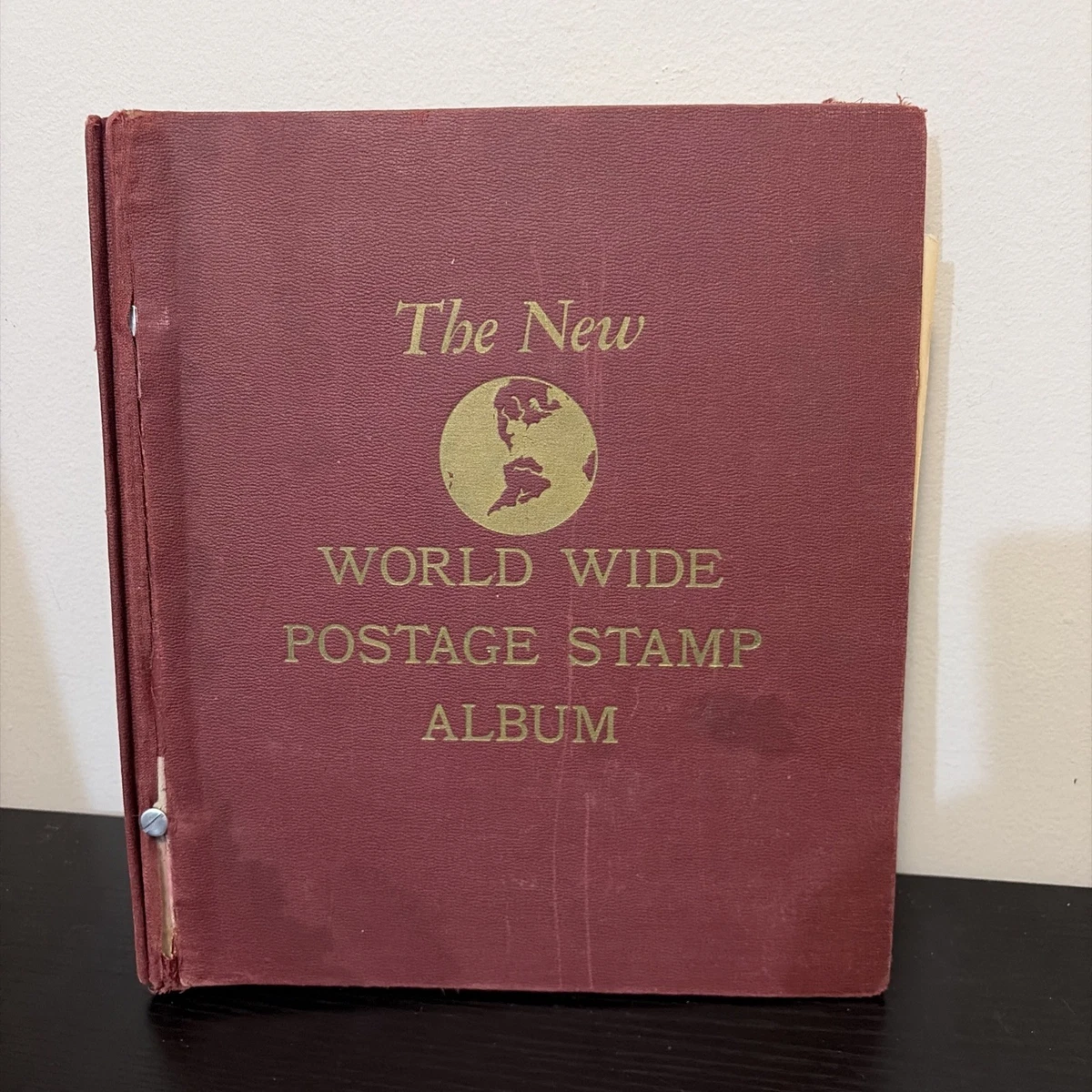 Vintage 1952 Minkus The New World Wide Postage Stamp Album w/ Stamps Global