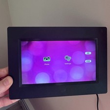 Aluratek Digital Photo Frame 7"USB SD Card Plug In