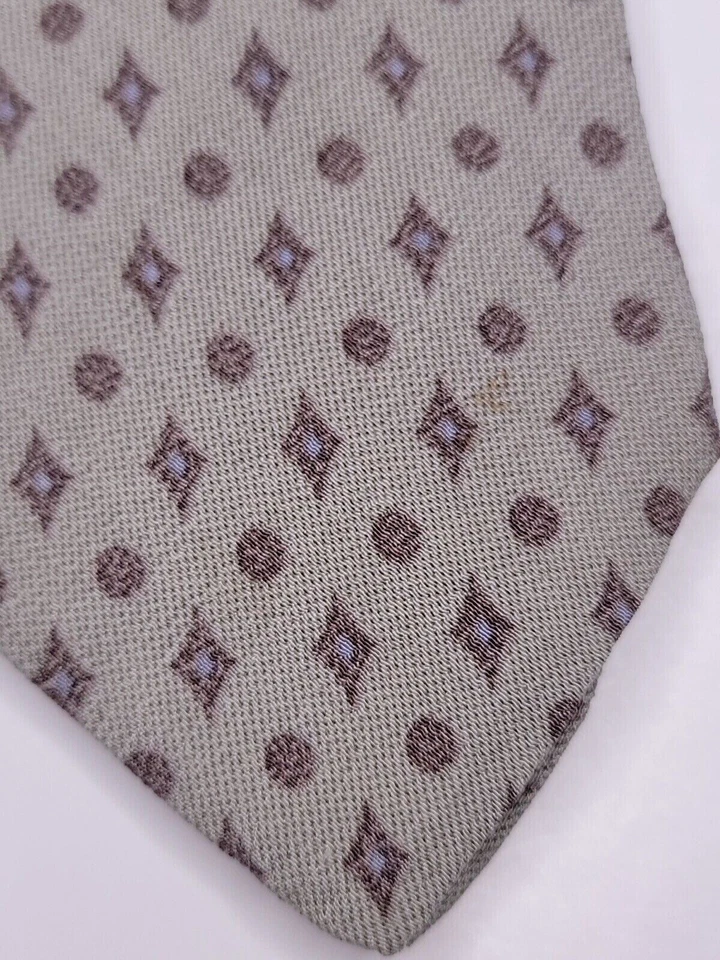 Girogio Armani Mens Formal Necktie 56"Lx56"W Green Neck Tie  - Image 2 of 4