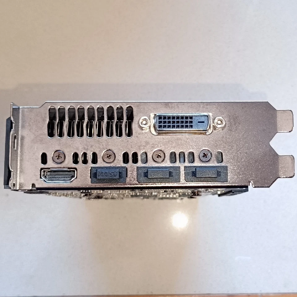 ASUS Gaming GeForce GTX 1070 8GB Turbo Edition TURBO-GTX1070-8G - Immagine 4 di 4