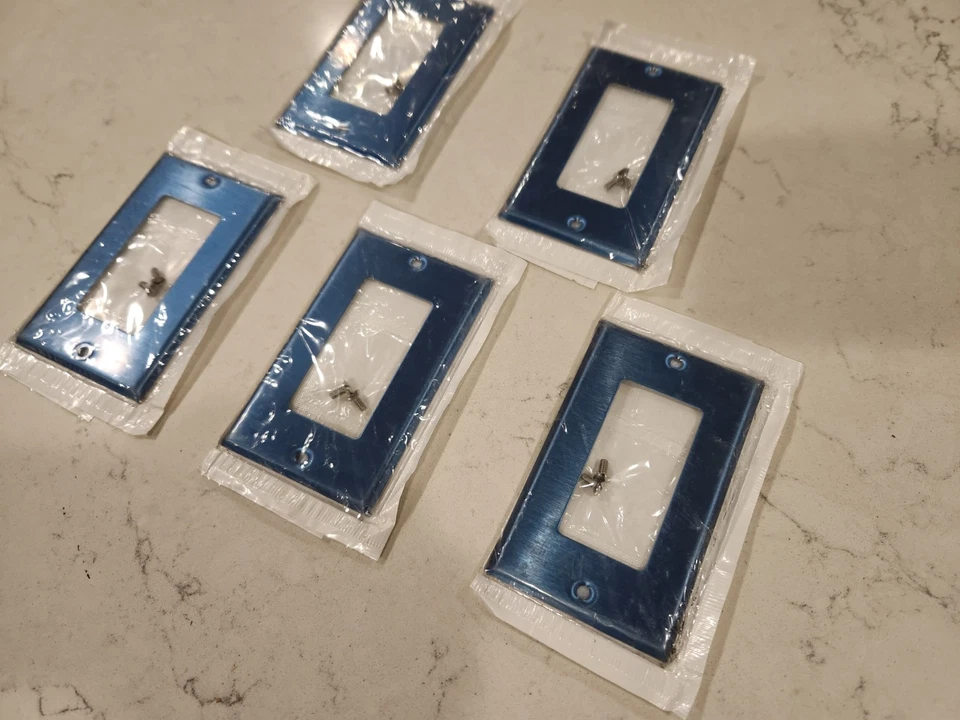 Cantidad 5 Piezas Placa de Pared de Acero Inoxidable Leviton 84401-40 Decora GFCI No Magnética Foto 3 de 4