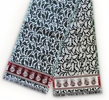 VTG CHRISTMAS TABLE RUNNER TAPESTRY, ORNAMENTS, HOLLY, BRIGHT BOLD 72  x14  