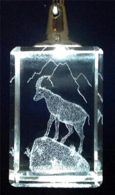 Mountain Goat 3D Glass Crystal Laser Etching w/ Chrome Keychain 4  Gift Box