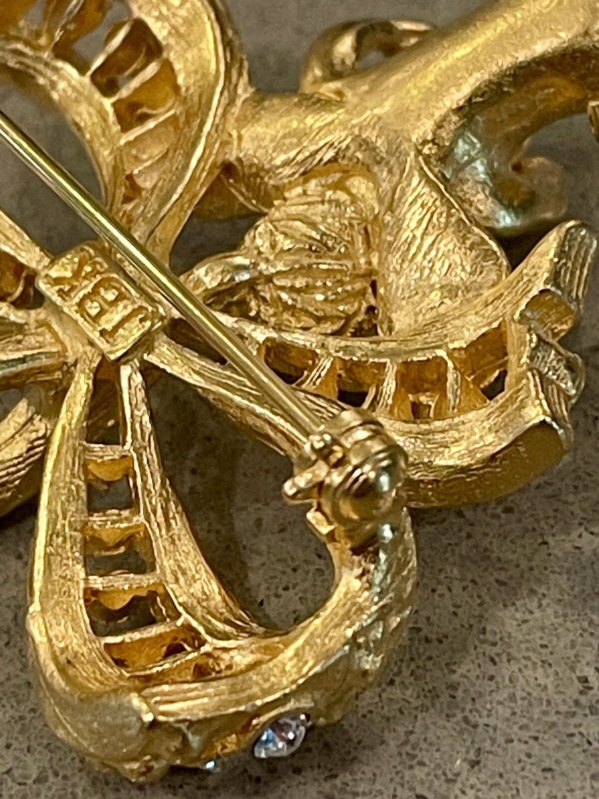 Camrose & Kross JBK Jacqueline Bouvier Kennedy Angel Cherub Pendant Brooch Pin