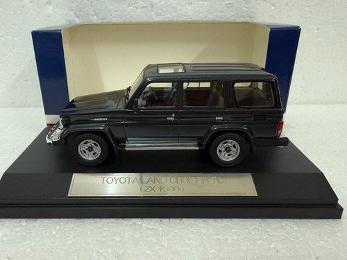 1:43 Hi Story HS051BL Toyota Land Cruiser 70 ZX 1990 JDM resin scale model car - Picture 7 of 14