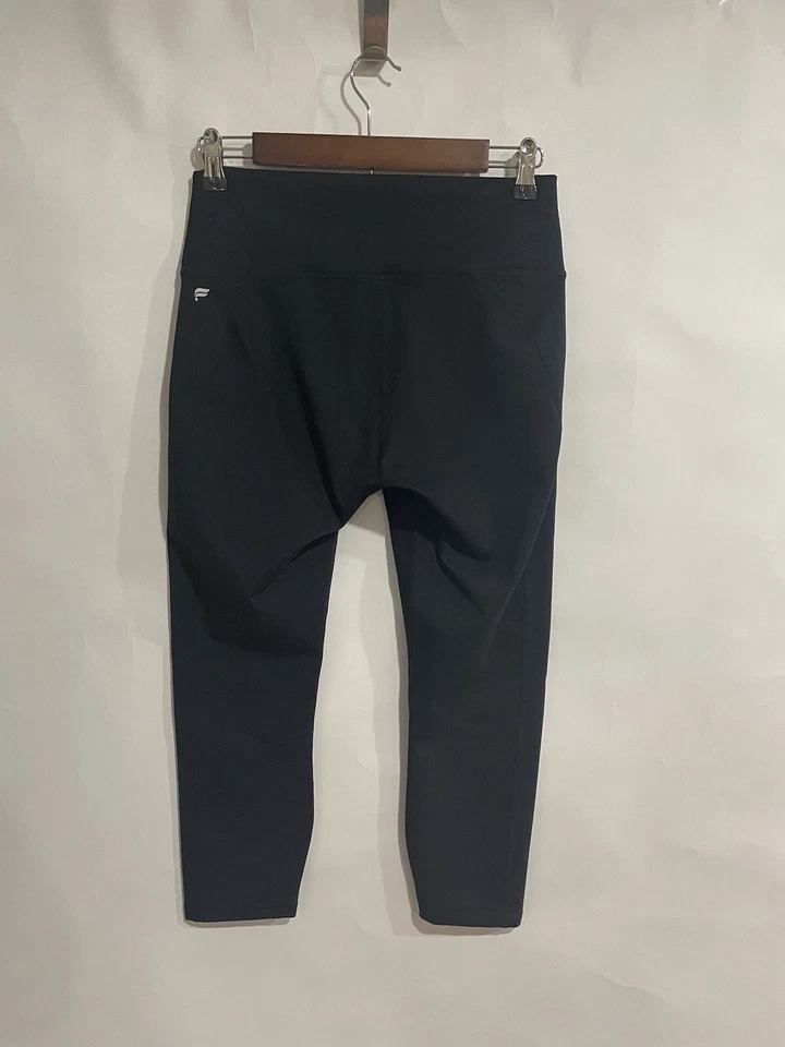 Power Hold Hecho por Fabeletics Crop-capri-s Negro Talla L Foto 4 de 4