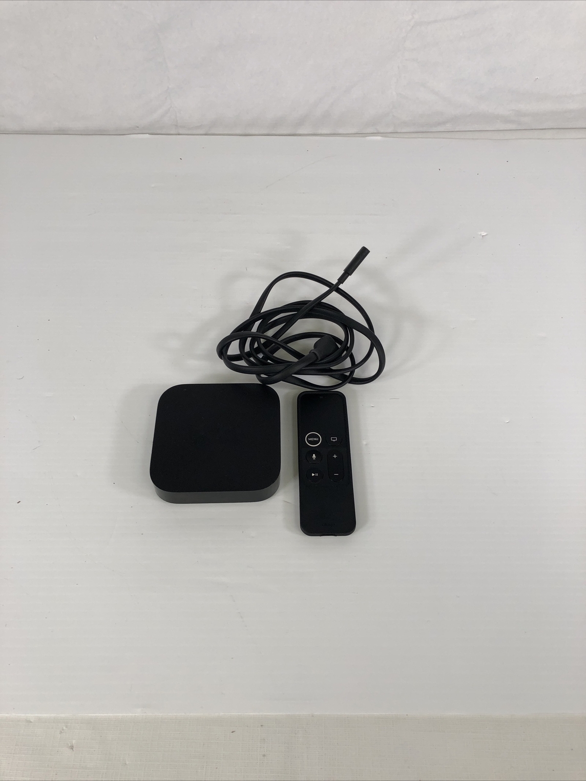 Apple TV (3rd Generation) 1080P Media Streaming Player A1469 -WITH REMOTE