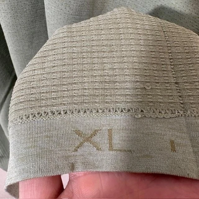 Lululemon Shirt Mens XL Green Metal Vent Tech Short Sleeve Athletic Raglan Mesh - Image 3 of 4