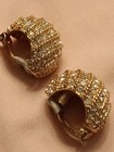 STUNNING LARGE SIGNED CINER GOLD TONE PAVE RHINESTONE CLIP EARRINGS S11 — photo 4