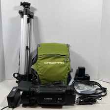 Canon VIXIA HF G30 HD Camcorder W/ Battery, Tripod,  Extras
