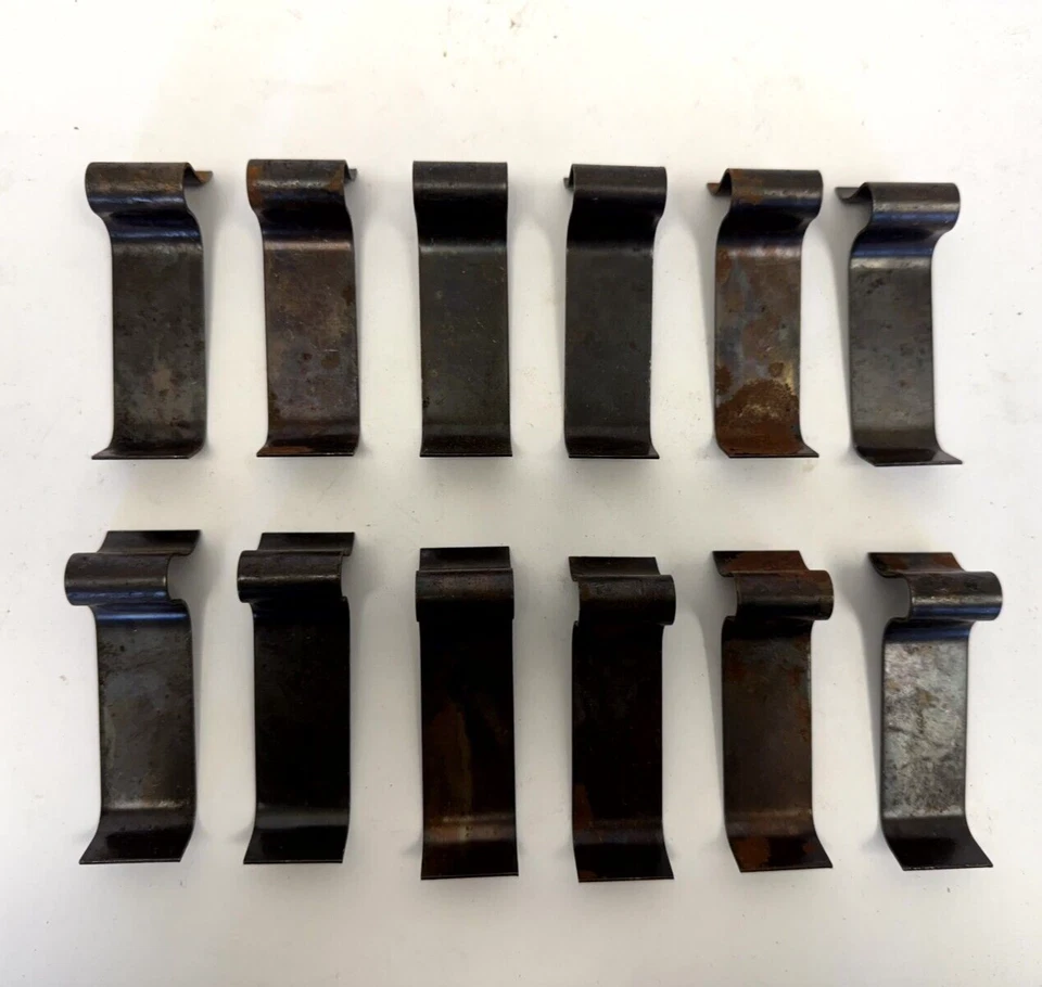 Juego de 12 clips amortiguadores de tambor de freno Chrysler Imperial 1957-1958 1879420 NOS. Foto 4 de 4