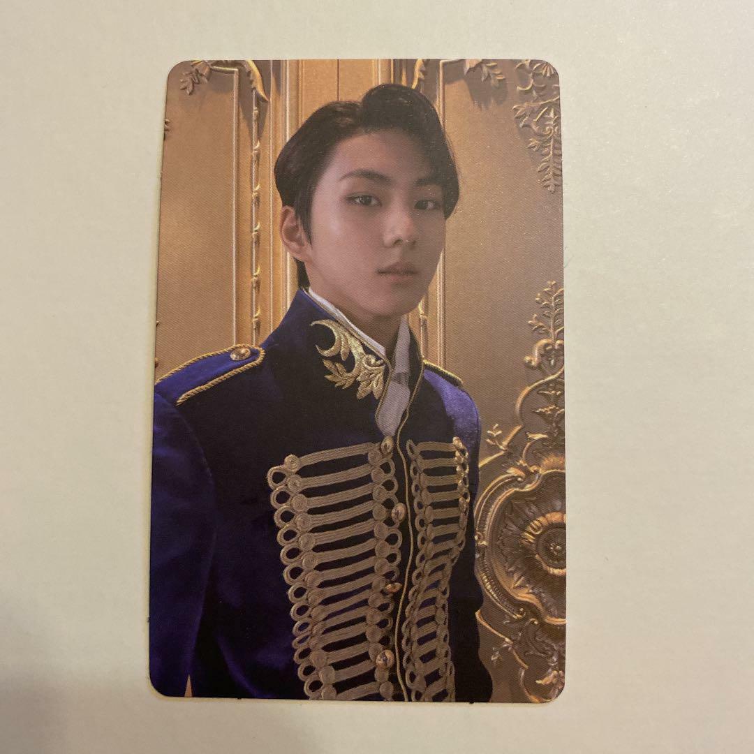ENHYPEN JUNGWON Official Photo card Border : Carnival ENHYPEN JUNGWON Official Photo card Border : Carnival