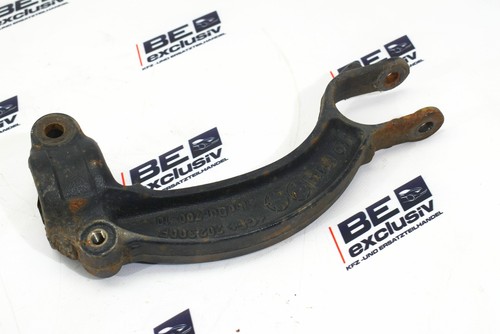 Audi A4 8K Avant Federbeinhalter Halter Stoßdämpfer vorne rechts 8K0413031K