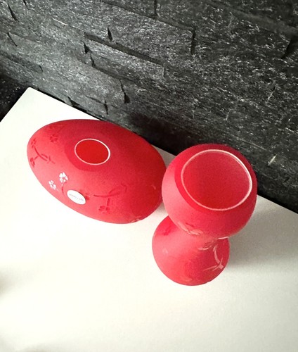 2 x Matching Dartington Innovate Art Glass Vases In Red - Picture 7 of 11