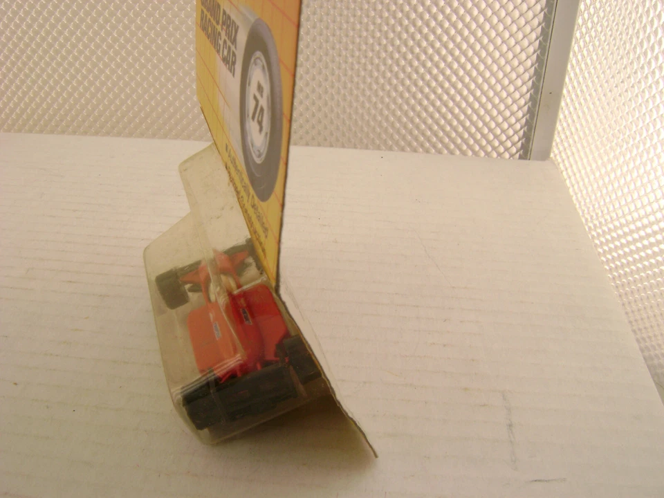 1987 MATCHBOX SUPERFAST MB 74 GRAND PRIX RACING CAR #27 FIAT NEW ON CARD - Image 4 of 4
