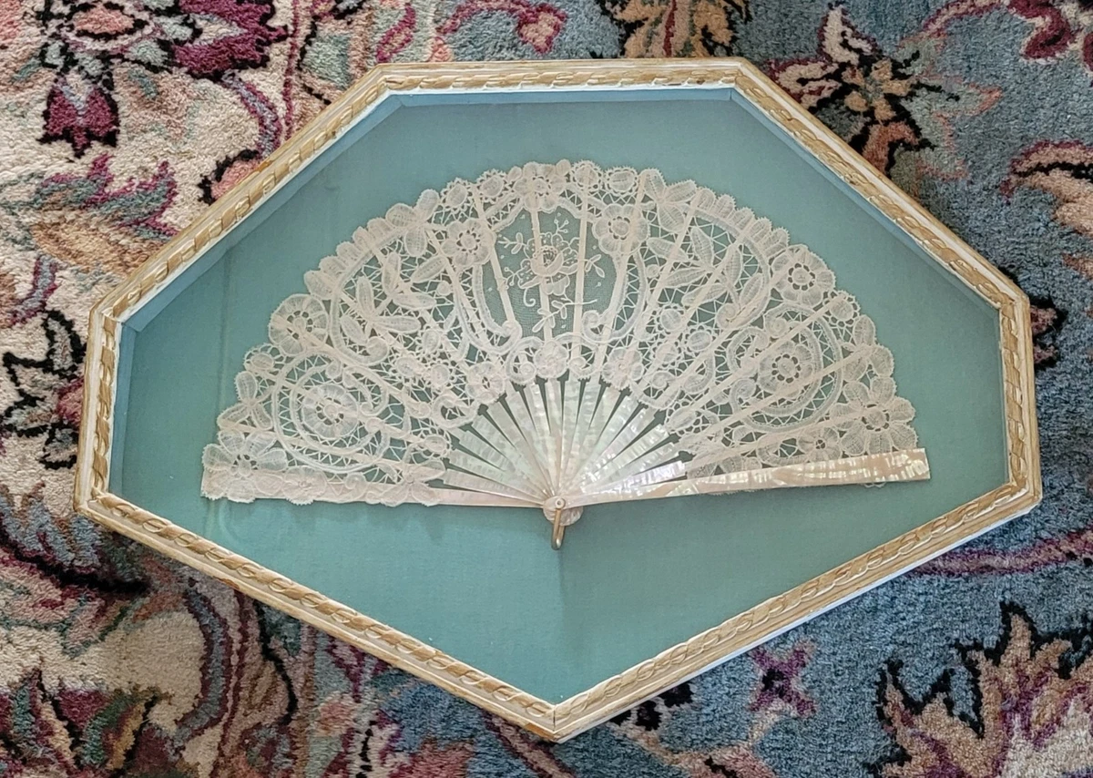 蕾丝维多利亚老式手工风扇| eBay