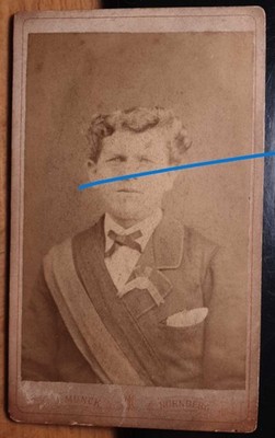 Student or pupil with sash - CDV J. Munck Nuremberg / Studentika
