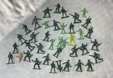 Lot of Assorted Vintage Army Men - Green
