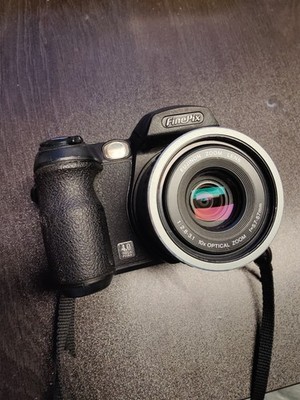 Fujifilm FinePix S Series S5100 4.0MP Digital Camera Black Tested Works