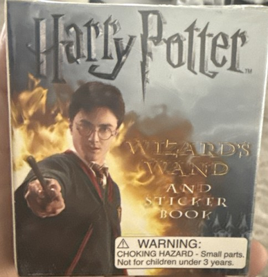 #ad Harry Potter Wizards Wand And Sticker Book Warner Bros 2008 New $3.60