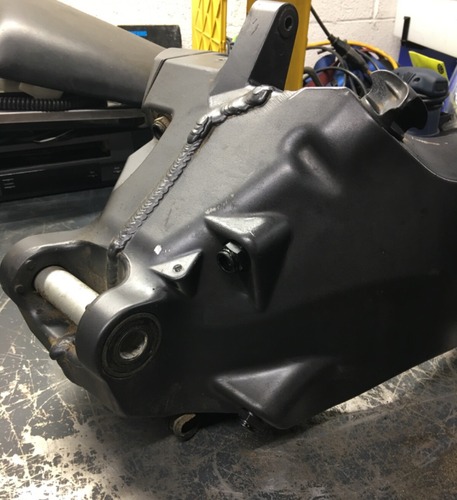 GOOD 2008 Buell XB12R Firebolt OEM Rear Suspension Swingarm Asy w/ Pivot Shaft - 第 6/8 張圖片