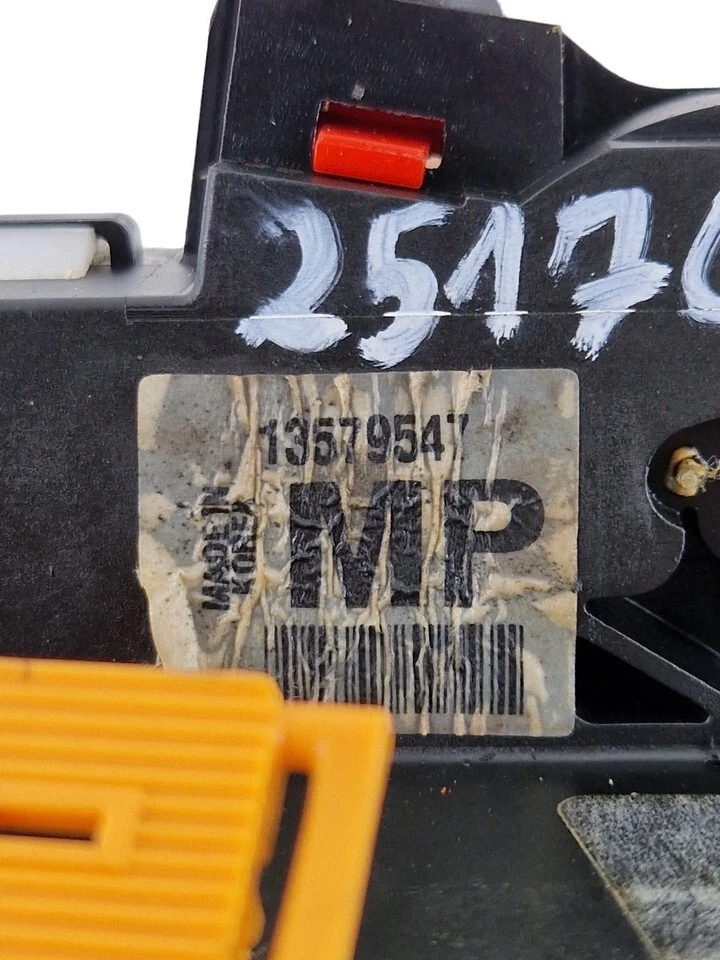 Opel Mokka A 2016 door lock rear left rear door lock 13579541 UK RHD - Image 4 of 4