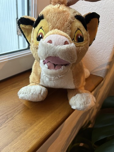 Peluche Géante Lion Couché Hansa Creation – 1 Mètre De Long – Très Grand Format