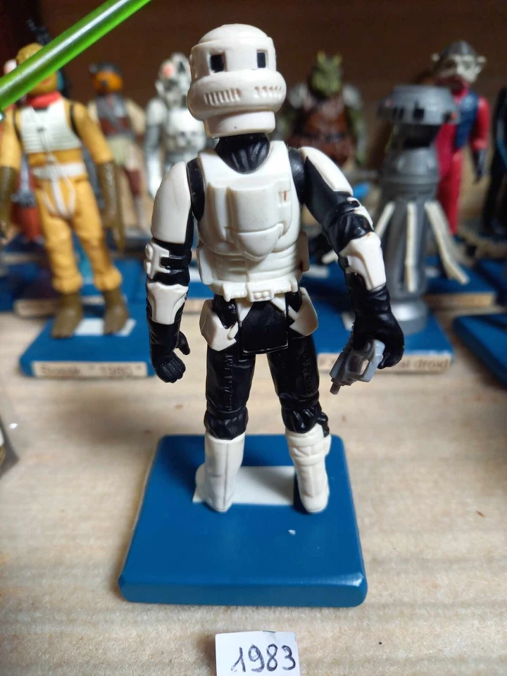 figurine STAR WARS - biker scout - 1983 - n° 10 - Photo 2/2