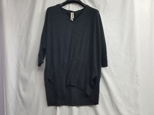 Anthropologie Amadi Top Womens Size Medium Black Oversized VNeck USA Made Blouse