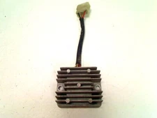 SH235 regulator - rectifier for YAMAHA RD 350 LC 1980-1982 1982 used 135664