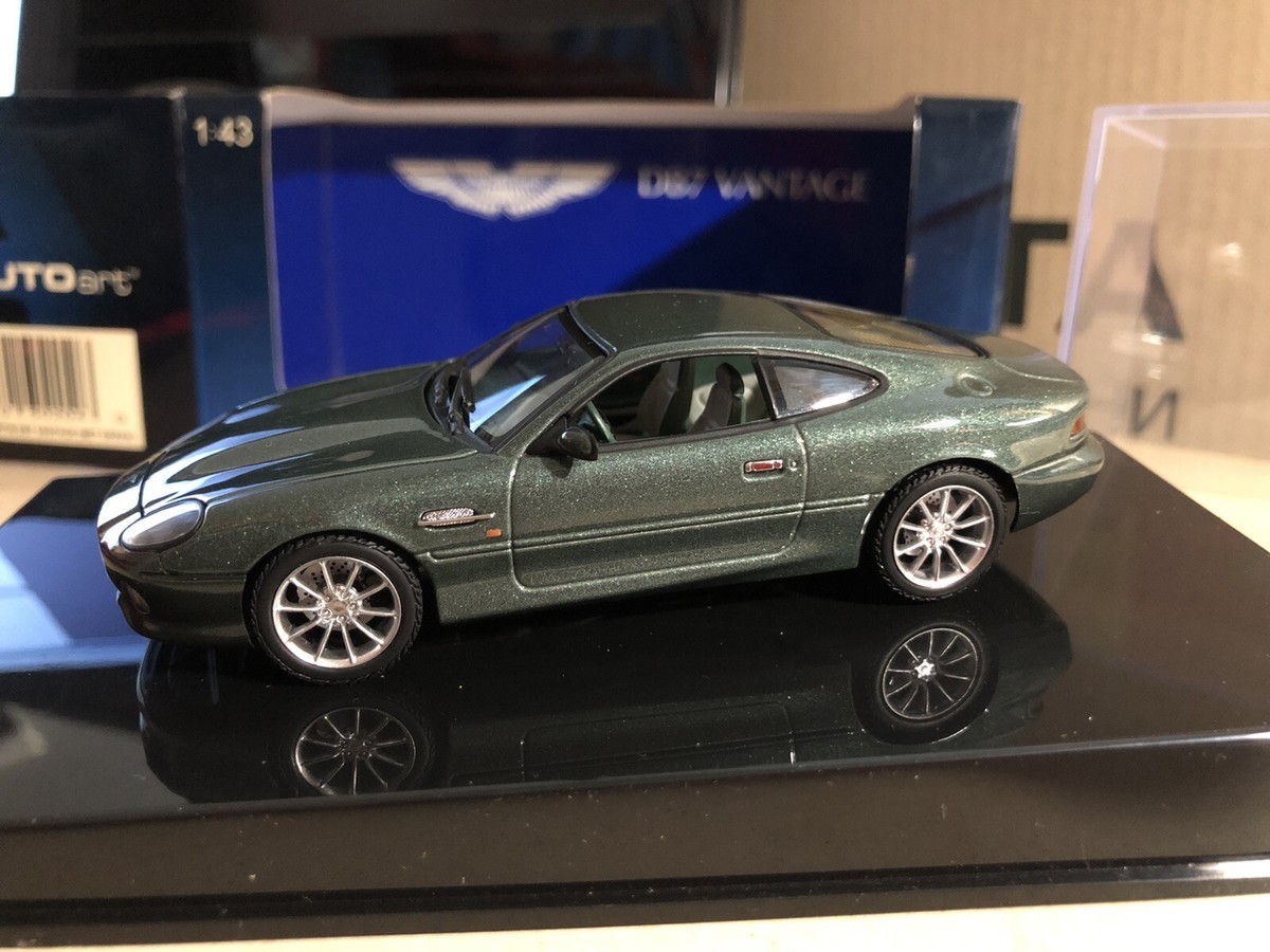 アストンマーチン(DB7)ミニチュアカー ASTON MARTIN DB7 V12 VANTAGE 1999 GREEN MET AUTOART 54576 1