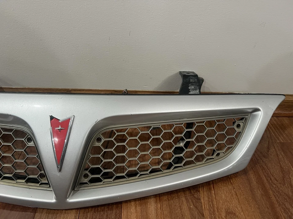 2001,2002, 2003, 2004, 2005 Pontiac Montana решетка в сборе OEM новый - Изображение 3 из 4