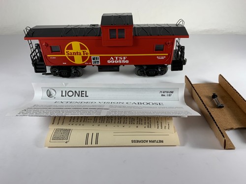 LIONEL 6-52103, SANTA FE VISIÓN EXTENDIDA FURGÓN DE COLA #999556, OB (1996) | Condition: Used