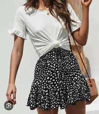 GRADE & GATHER Spotted Ruffle Waist Tie Zip Skater Skort M Black