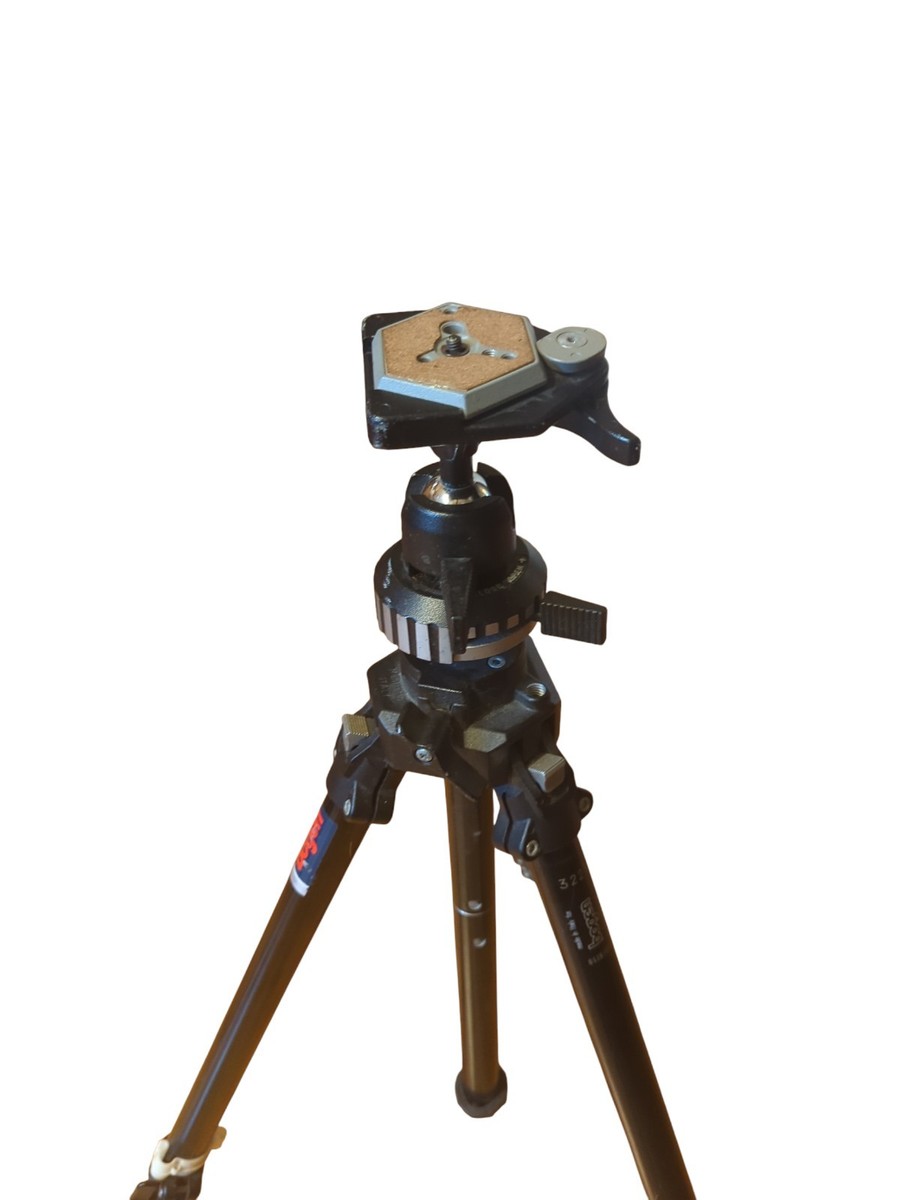 Bogen Manfrotto 3221 tripod w/ 3055 Ball Head | eBay