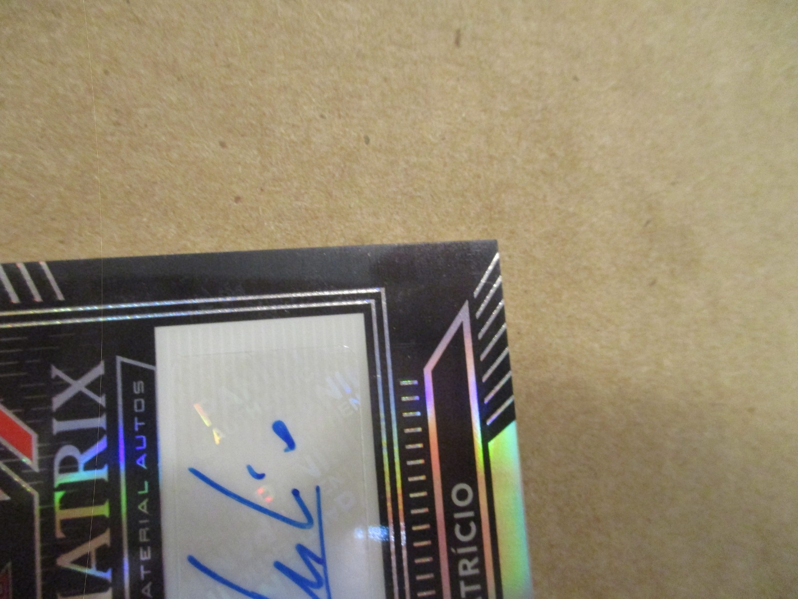 2019-20 OBSIDIAN SOCCER MATRIX RUI PATRICIO MATCH WORN MATERIAL AUTO 6/99 READ view 8