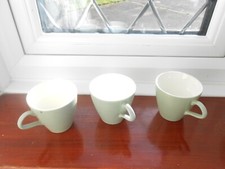 Poole Pottery x 3 lot cup/mugs 3 in high 10 in round green/white cameo GC