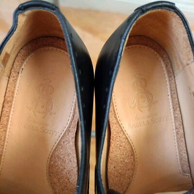 The Office of Angela Scott Oxfords Black Ms. Winnie Zip 37