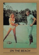 James Bond 007 Trading Card 1993  #11 On The Beach
