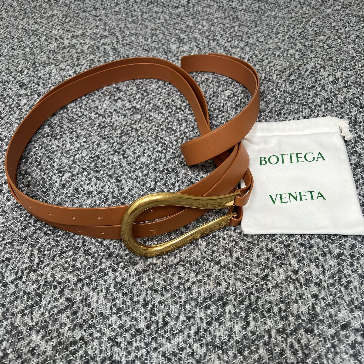 Bottega Veneta Horseshoe Double Strap Belt Clay Medium Tan Bottega Veneta Horseshoe Double Strap Belt Clay Medium Tan