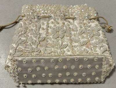 Vintage Cream Beaded/Sequins Clutch Evening Purse Handbag Hand
