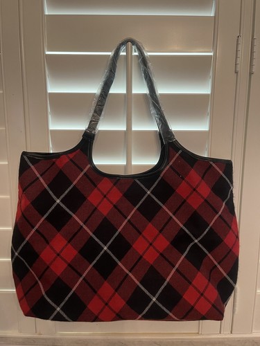 19” tote bag victorias secret red black plaid - Picture 2 of 3