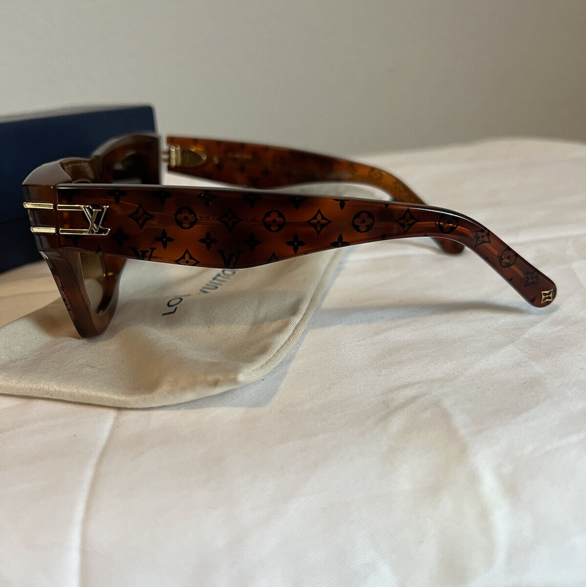 LV Waimea Round Sunglasses S00 - Men - Accessories