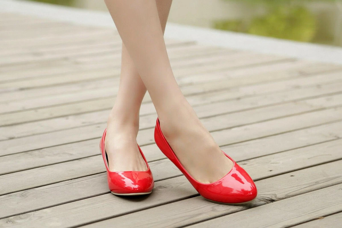 Pointed toe hotsell wedge heel